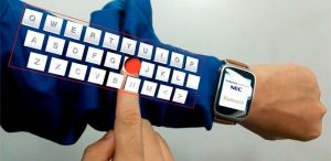 teclado-virtual-sobre-el-brazo