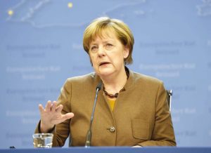 La canciller alemana, Angela Merkel, tras la cumbre del Consejo Europeo. Martin Meissner AP
